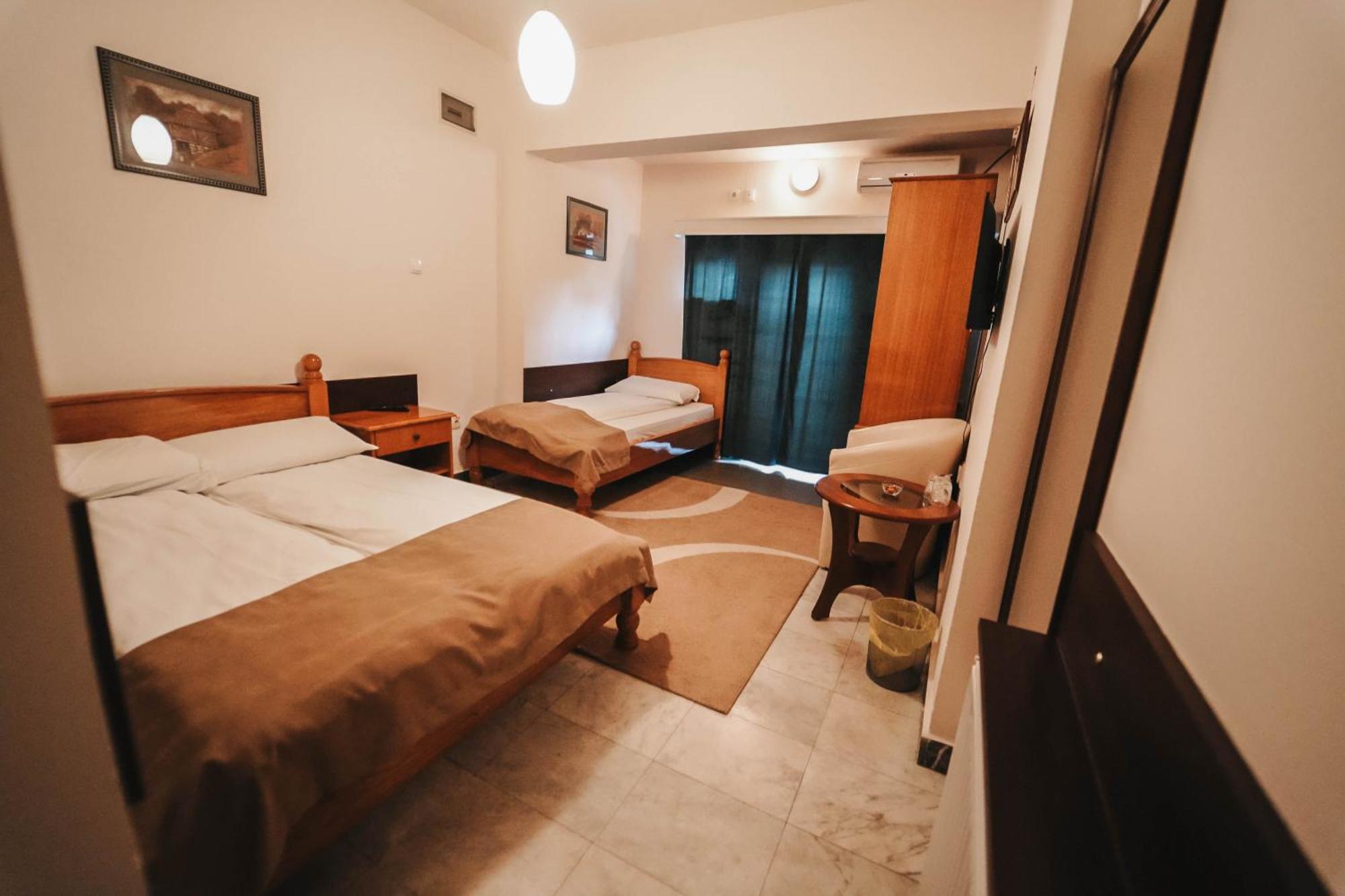 B&B Passage Sremska Mitrovica Dış mekan fotoğraf