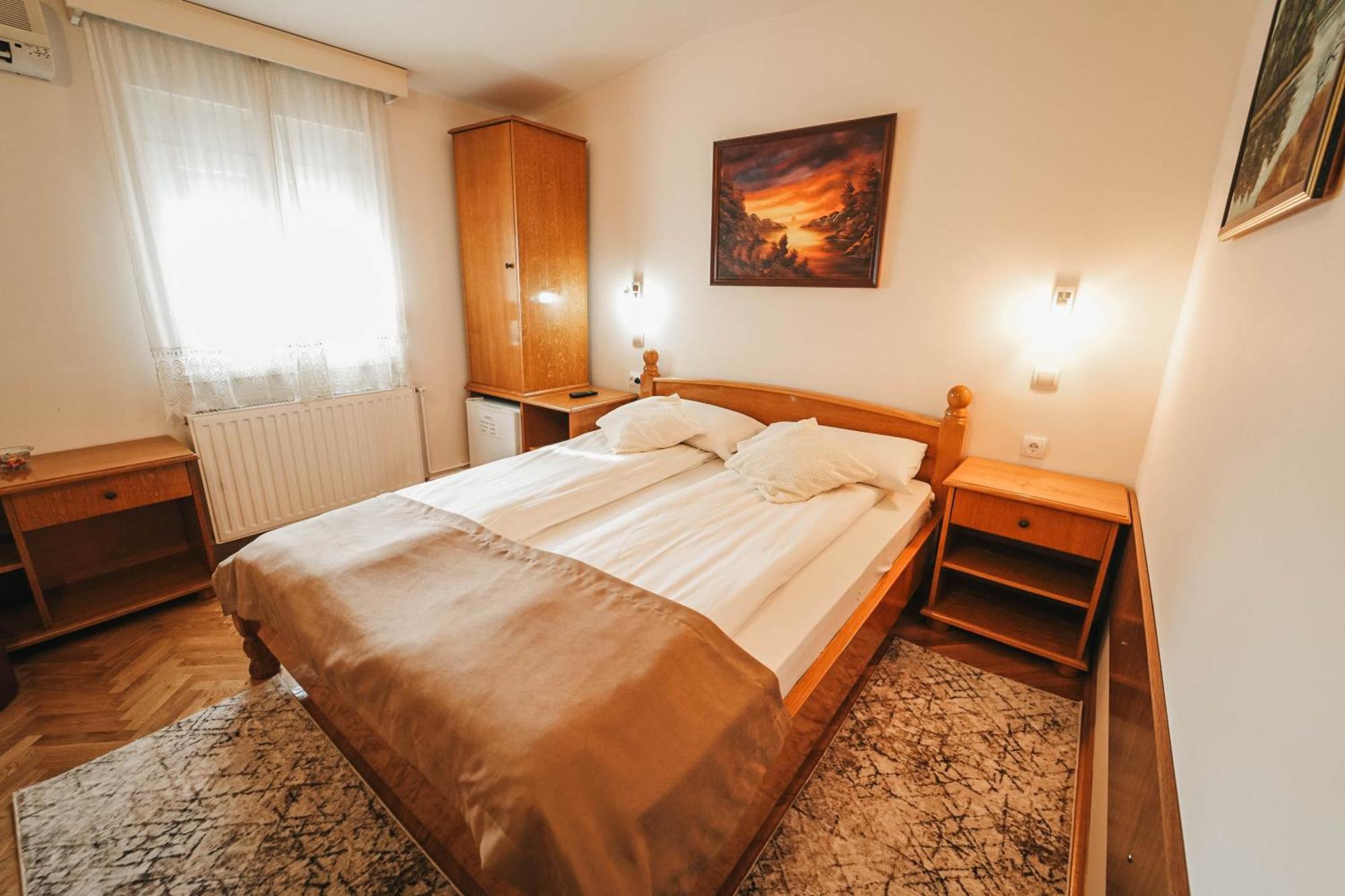 B&B Passage Sremska Mitrovica Dış mekan fotoğraf