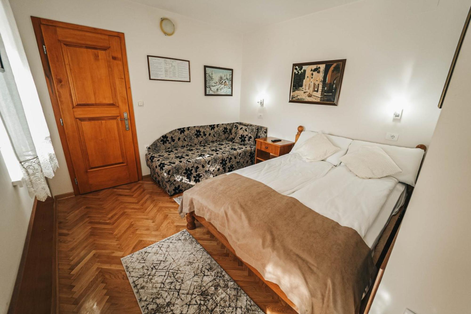 B&B Passage Sremska Mitrovica Dış mekan fotoğraf