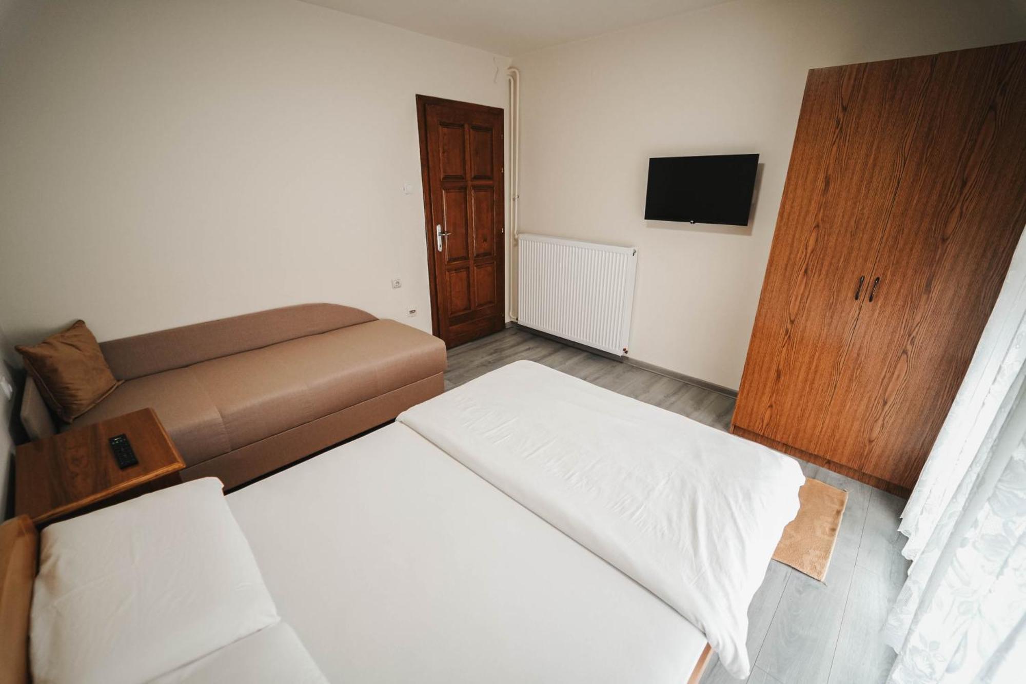 B&B Passage Sremska Mitrovica Dış mekan fotoğraf