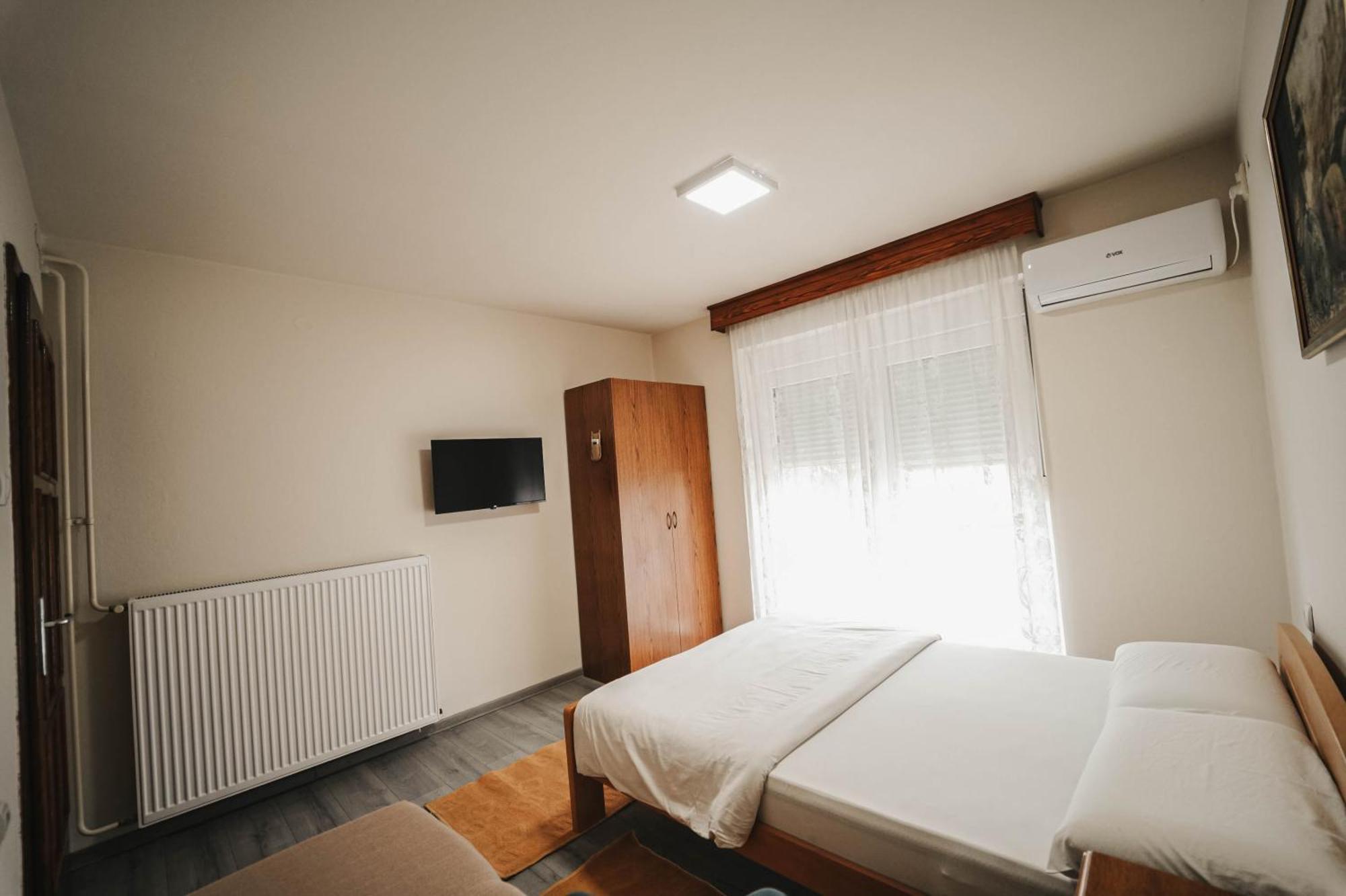 B&B Passage Sremska Mitrovica Dış mekan fotoğraf