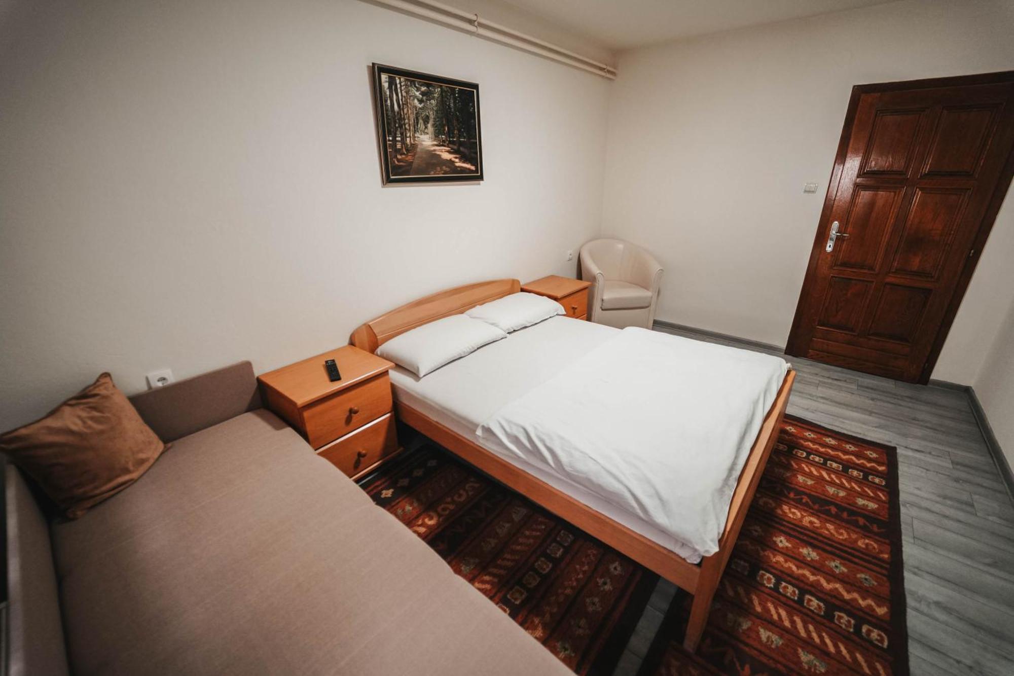 B&B Passage Sremska Mitrovica Dış mekan fotoğraf